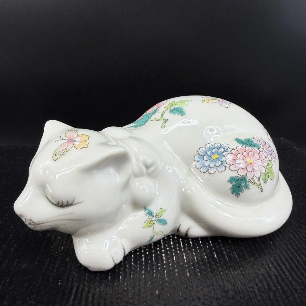 Takahashi San Francisco Cho Cho Sleeping Cat Figurine Floral Butterfly Japan 5in